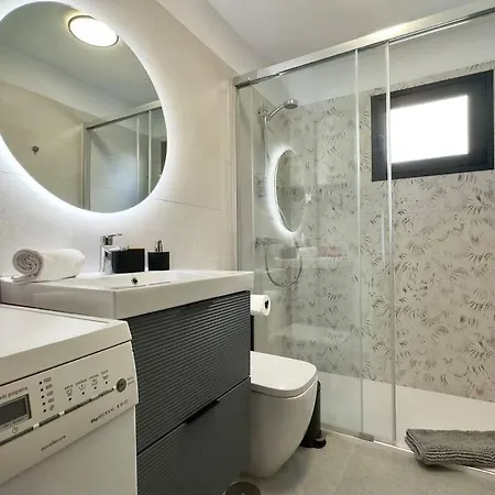 Stylish And Flat - Apartment